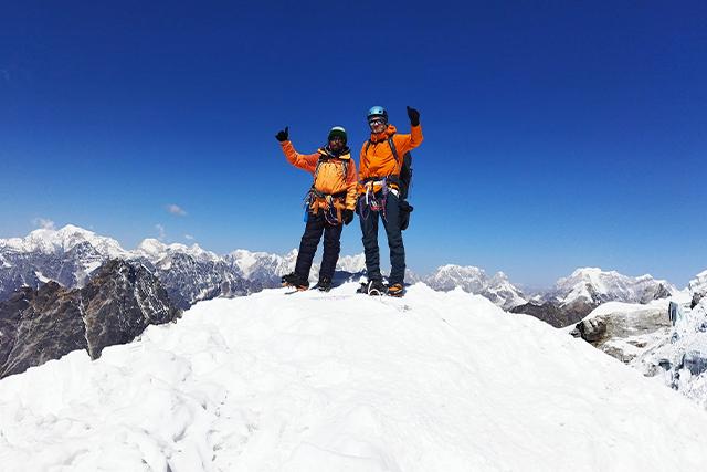 Lobuche Peak