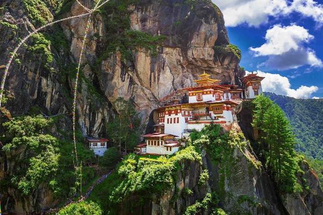 The Essence of Nepal and Bhutan